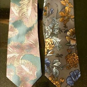 Two Salem Town Men’s Ties Polyester Floral Leaves